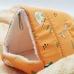 Cute Cartoon Winter Rabbit Squirrel Mini Cage Guinea Pig Nest Small Animal Mice Rat Pet Sleeping Bed Hamster House Warm Soft Mat